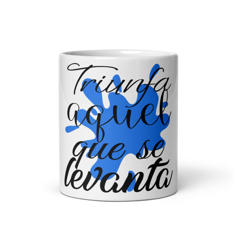 Triunfa aquel que se levanta.