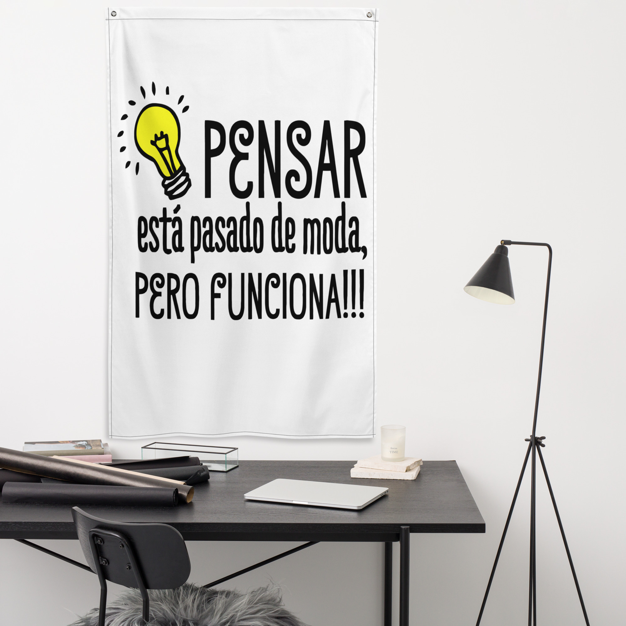 Bandera "Pensar esta pasado de moda pero funciona" - Imagen 2